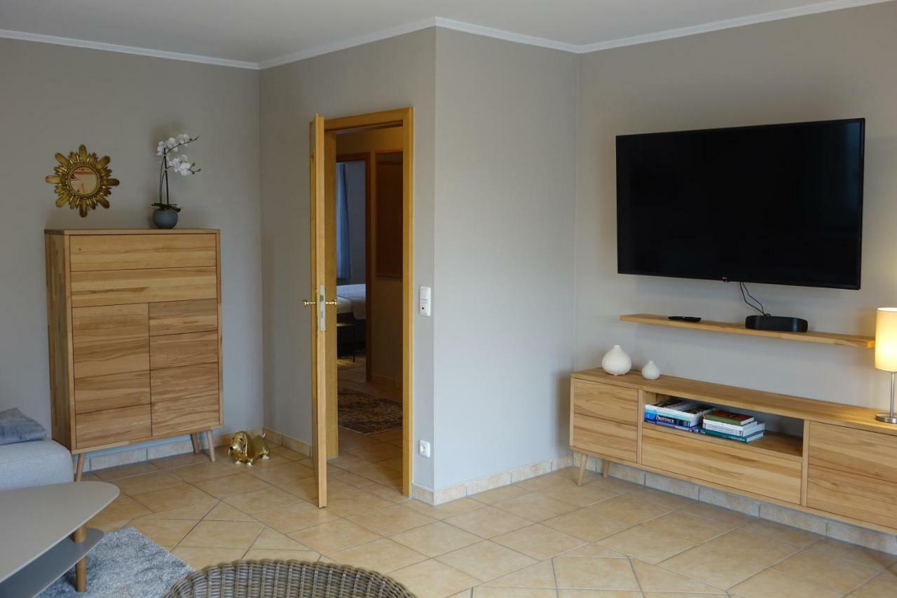 Moderne Ferienwohnung In Potsdam, Sehr Komfortabel, Ruhige Lage ภายนอก รูปภาพ