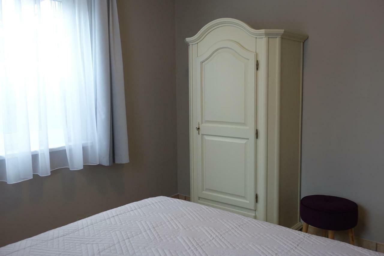 Moderne Ferienwohnung In Potsdam, Sehr Komfortabel, Ruhige Lage ภายนอก รูปภาพ