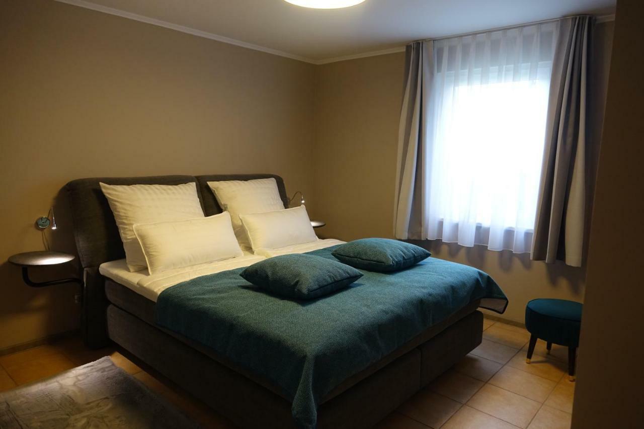 Moderne Ferienwohnung In Potsdam, Sehr Komfortabel, Ruhige Lage ภายนอก รูปภาพ